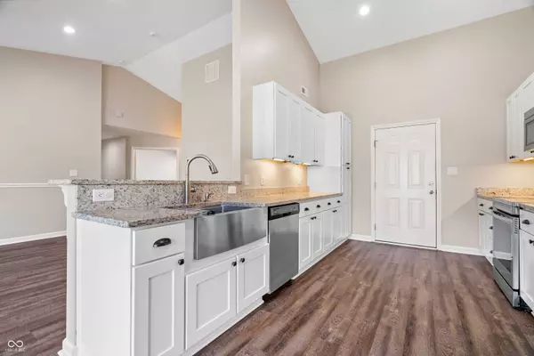 216 Haywood RD, Greenwood, IN 46142