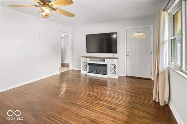 210 Kentucky AVE, Plainfield, IN 46168