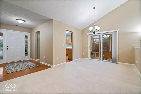 6260 Twin Creeks DR, Indianapolis, IN 46268