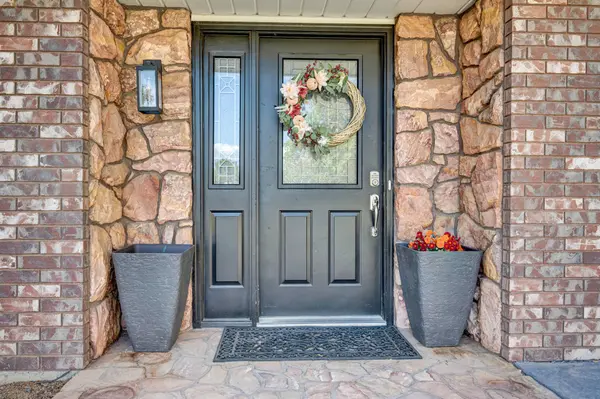 1378 Saint James LN, St George, UT 84790