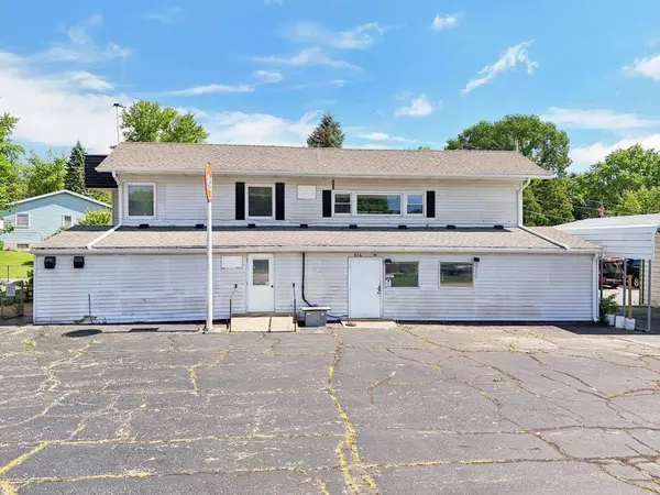 916 Madison Avenue, Fort Atkinson, WI 53538
