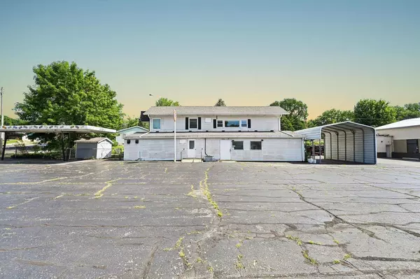 916 Madison Avenue, Fort Atkinson, WI 53538