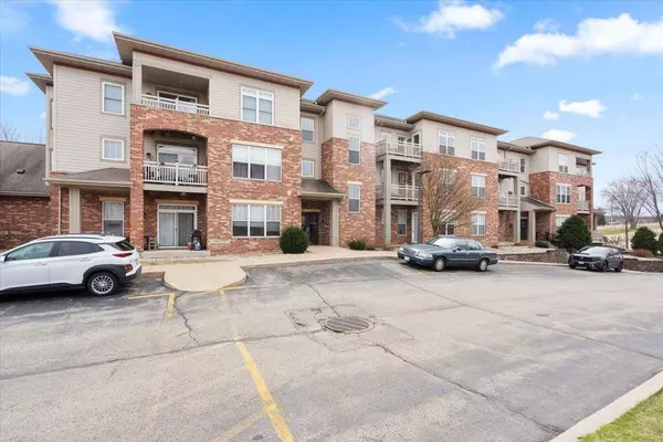 101 Metro Terrace #304, Madison, WI 53718