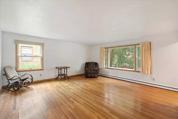 321 Palomino Lane #1S, Madison, WI 53705