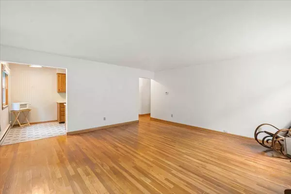 321 Palomino Lane #1S, Madison, WI 53705