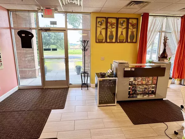 8201 Mayo Drive #105, Madison, WI 53719