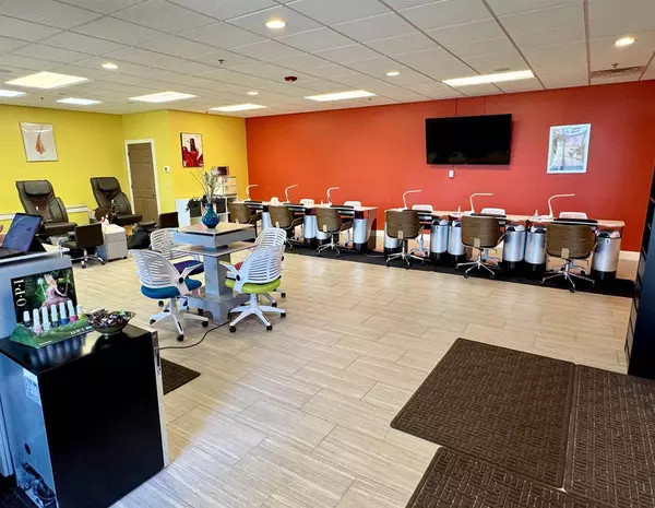 8201 Mayo Drive #105, Madison, WI 53719