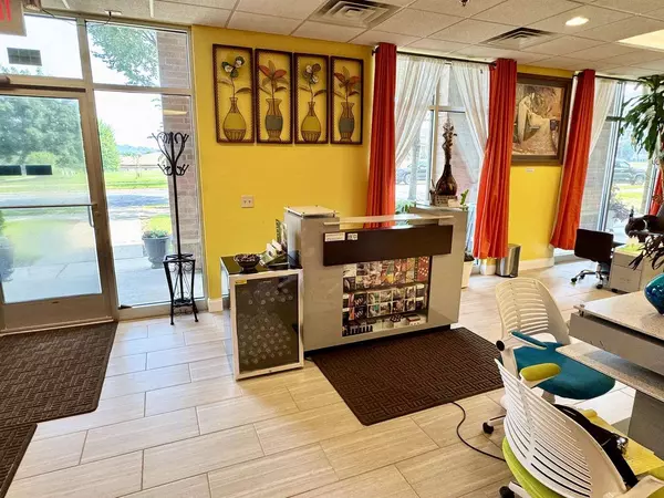 8201 Mayo Drive #105, Madison, WI 53719