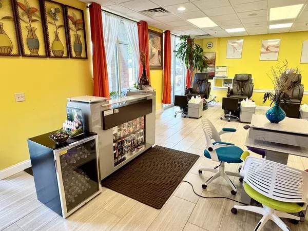 8201 Mayo Drive #105, Madison, WI 53719