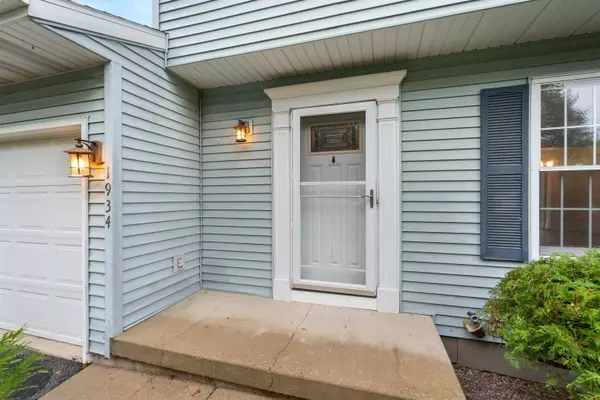 1934 POND Street, Madison, WI 53704