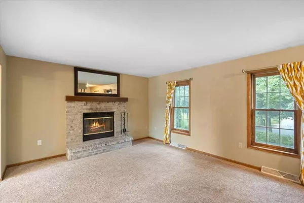 1934 POND Street, Madison, WI 53704