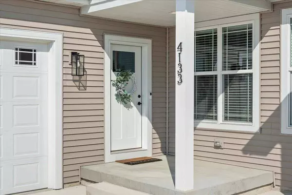 4133 Great Bridge Drive, Deforest, WI 53532