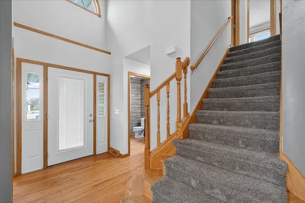 425 Sunnyview Lane, Marshall, WI 53559