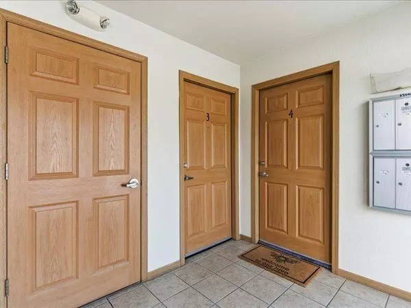 5306 Congress Avenue #4, Madison, WI 53718