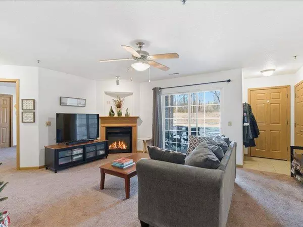 5306 Congress Avenue #4, Madison, WI 53718