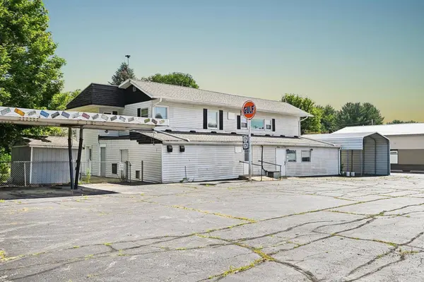 916 Madison Avenue, Fort Atkinson, WI 53538