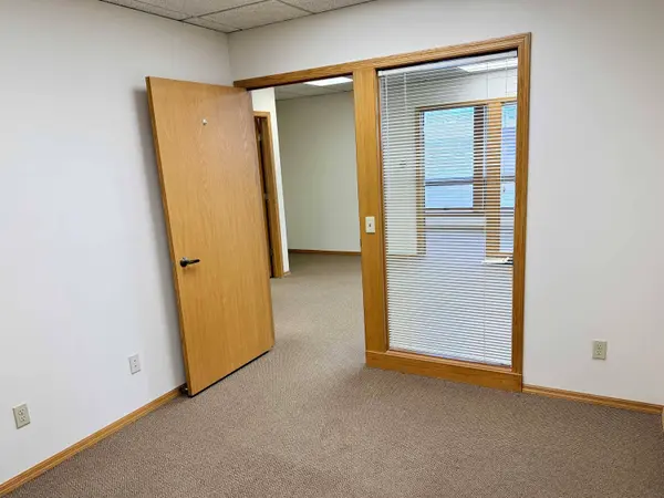 1424 N High Point Road #1424, Middleton, WI 53562