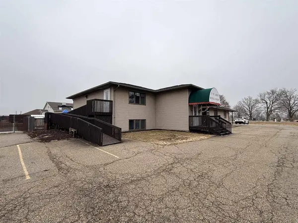 11 Karl Avenue, Belleville, WI 53508