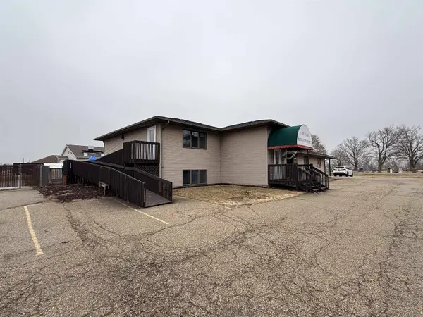 11 Karl Avenue, Belleville, WI 53508