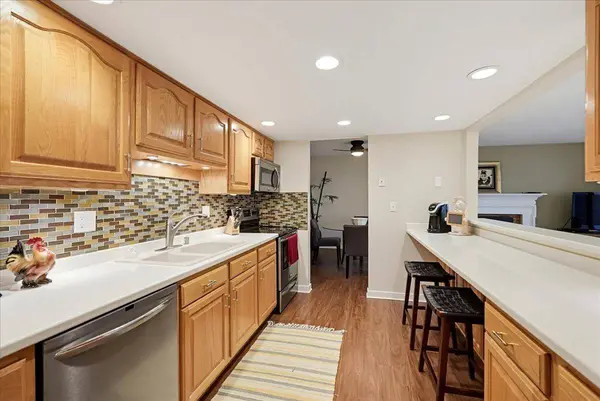 325 S Yellowstone Drive #123, Madison, WI 53705