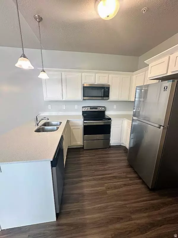 1831 W NEWCASTLE LN #D302, Saratoga Springs, UT 84045