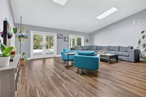 312 RIVERBEND BLVD, Longwood, FL 32779