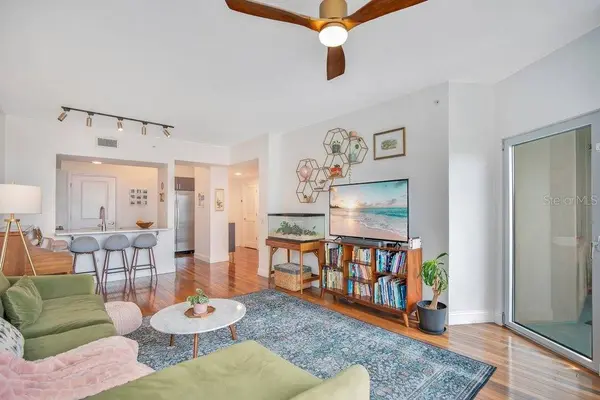 322 E CENTRAL BLVD #1005, Orlando, FL 32801