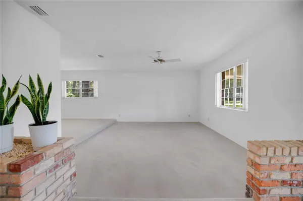 108 PINE NEEDLE LN, Altamonte Springs, FL 32714
