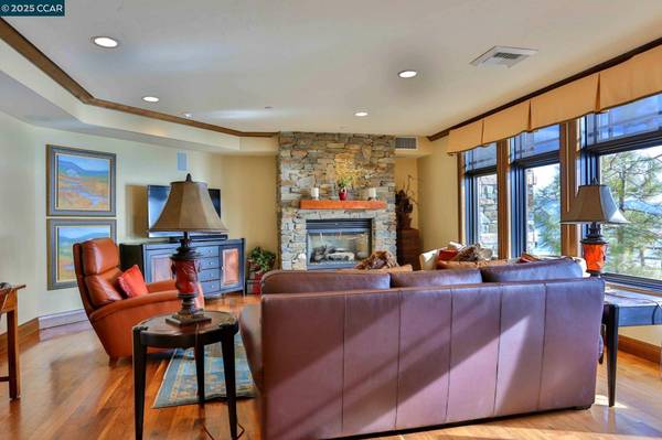 6750 North Lake Blvd #1E, Tahoe Vista, CA 96148