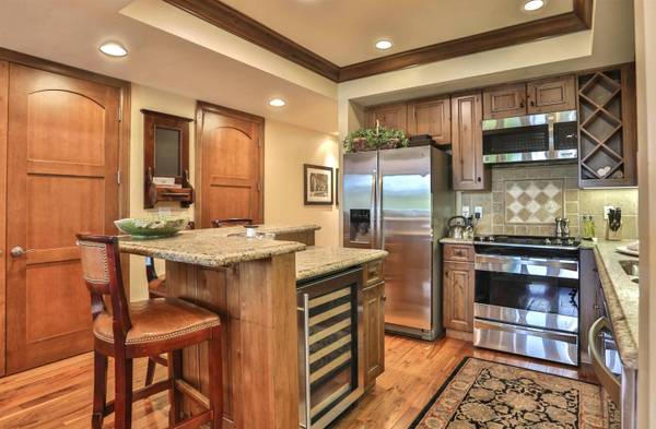 6750 N Lake Blvd, Tahoe Vista, CA 96148