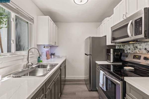 126 Muir Rd, Martinez, CA 94553