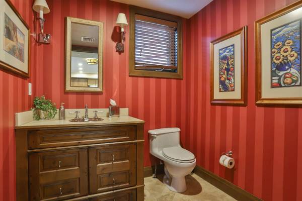 6750 North Lake Boulevard, Tahoe Vista, CA 96148