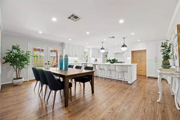 5219 Sanford RD, Houston, TX 77035