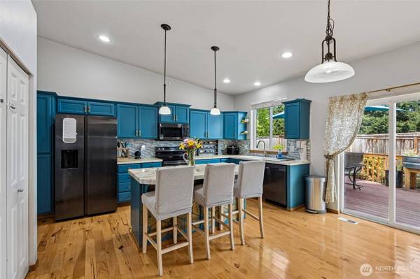 15420 104th WAY SE, Yelm, WA 98597