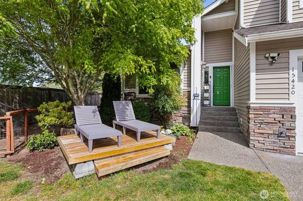 15420 104th WAY SE, Yelm, WA 98597