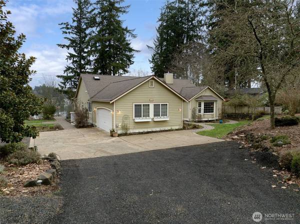 7308 Fair Oaks RD SE, Olympia, WA 98513