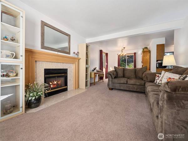 5405 247th ST E, Graham, WA 98338