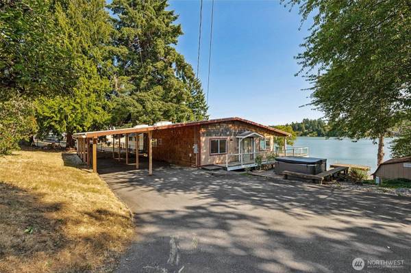 7519 Atchinson DR SE, Olympia, WA 98513