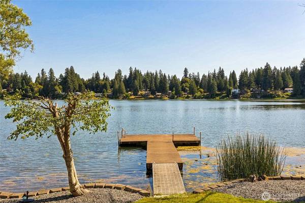 7519 Atchinson DR SE, Olympia, WA 98513