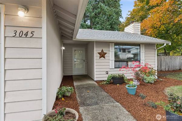 3045 Carpenter Hills LOOP SE, Lacey, WA 98503