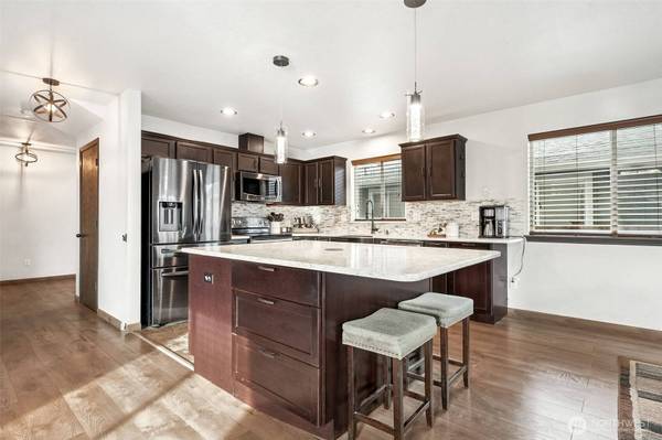 20509 5th Avenue Ct E, Spanaway, WA 98387