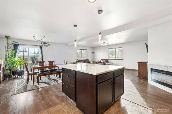 20509 5th Avenue Ct E, Spanaway, WA 98387