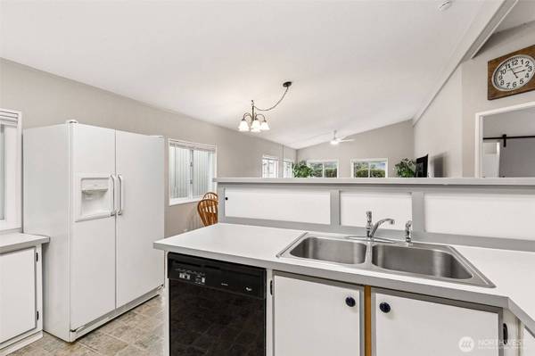 716 Dennis ST SE #45, Olympia, WA 98501