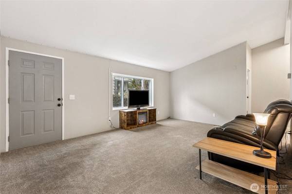 716 Dennis ST SE #45, Olympia, WA 98501