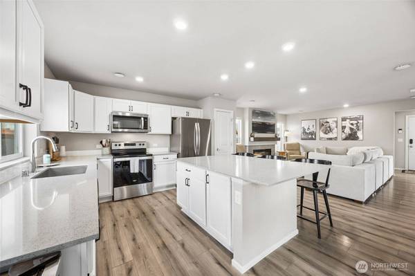 15117 Prescott LOOP SE, Yelm, WA 98597