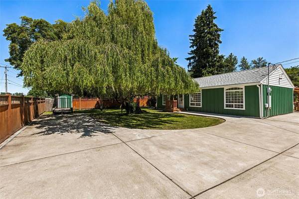 324 Nisqually Cut Off RD SE, Olympia, WA 98513