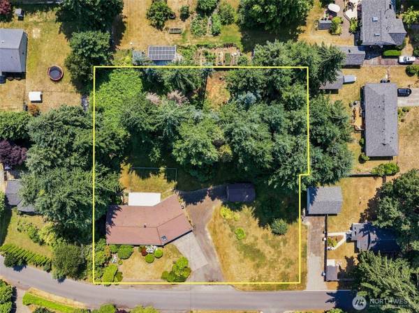 5815 7th AVE SE, Lacey, WA 98503