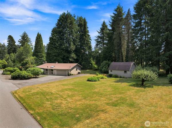 5815 7th AVE SE, Lacey, WA 98503