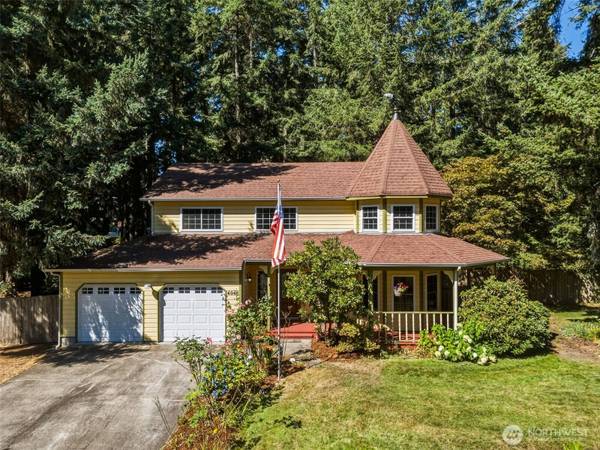 4048 Oxford LOOP SE