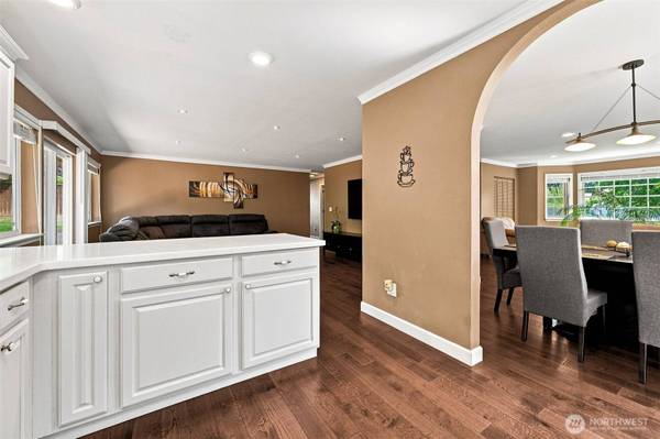 3519 Gray CT NE, Lacey, WA 98516